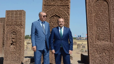 Vali'den 'Erdoğan'a sadakat' paylaşımı: Dün, bugün , yarın ve her daim...