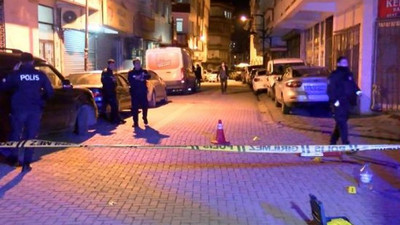 Zeytinburnu'nda bir kişi sokakta yürürken vuruldu 