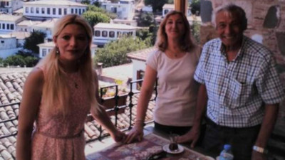 Anne ve babası ile ablasını öldürüp intihar etti