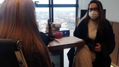 Boğazına bıçak dayayıp cinsel saldırıda bulunduğu iddiasıyla patronundan şikayetçi oldu