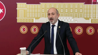CHP'li Öztunç'tan Hamza Yerlikaya yorumu: Güreşçi yetmiyor, boksöre ihtiyaçları var