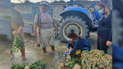 CHP'li vekil çizmeleri çekti, suyun içinde sebze temizledi: Kadın emeği karşılıksız kalmayacak 