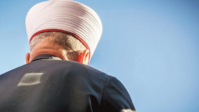 Din görevlilerine, 'Türkçe öğretmeni olma' çağrısı...