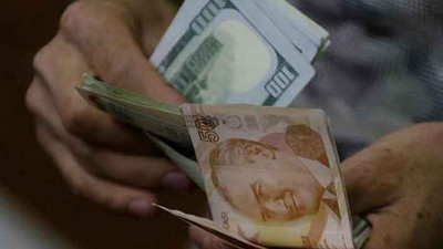 Dünya, Türk Lirası'nın çöküşünü konuşuyor: Çok karanlık ve uzun bir pazartesi