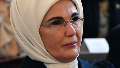 Emine Erdoğan'dan 8 Mart mesajı: Şiddete karşı mücadelemizde birbirimize kenetleneceğiz