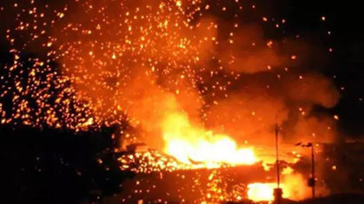 Endonezya'da dev patlama