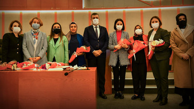 Esenyurt Belediye Başkanı Bozkurt'tan 'kadınlar için cinsiyet eşitliği komisyonu' önerisi