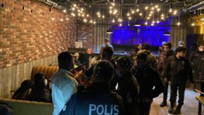 İstanbul’da Afrikalıların koronavirüs partisine polis baskını