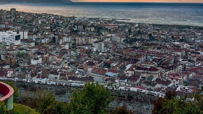 Kırmızı il alarm veriyor: 5 öğretmen hayatını kaybetti, 11 okul karantinada