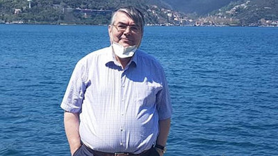 Koronavirüs aşısı olan doktor hayatını kaybetti
