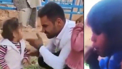 Küçük çocuğa tokat atıp, sigara içirdi