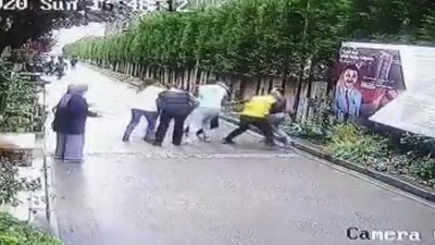 Lüks sitede 'Boksörüm' diyerek vatandaşa böyle saldırdı