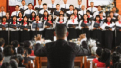 Müdürün, 'İç çamaşırlarınıza karışacağım’ mesajı eleştiri sayıldı