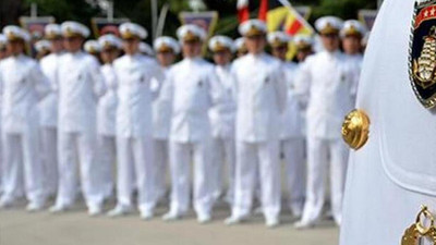 3 emekli amiral ifade vermek için emniyette