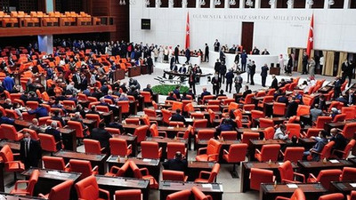 AKP'nin milli iradeyi yok saydığı yasa teklifinde 'dünür' detayı