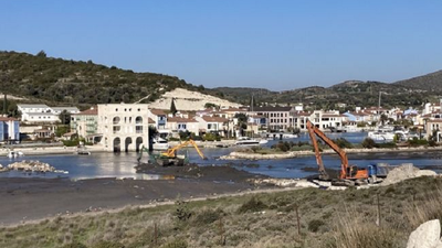 Alaçatı Sulak Alanı'ndaki inşaatlar durdurulsun çağrısı