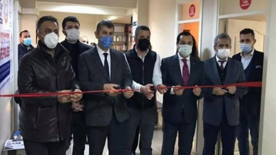 Ensar Vakfı'nın açılış kurdelesini İlçe Milli Eğitim Müdürü kesti