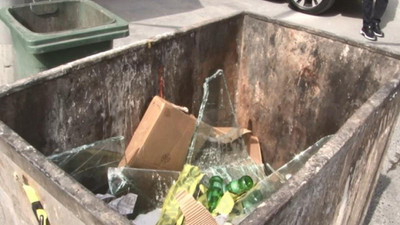 Esenyurt'ta feci olay: Kadının başına cam düştü