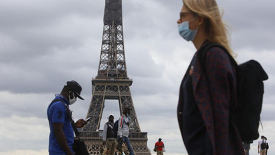 Fransa üçüncü kez kapandı
