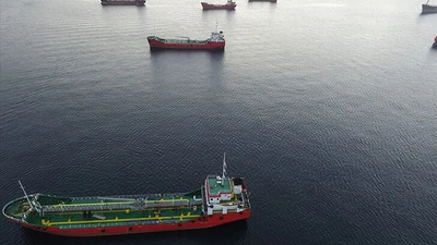 İstanbul'da beklenen 'büyük deprem' için hazırlık: Boğaz'da tahliye gemileri bekleyecek