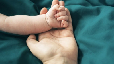 Koronavirüs salgınında anne-bebek ölümleri üç kat arttı