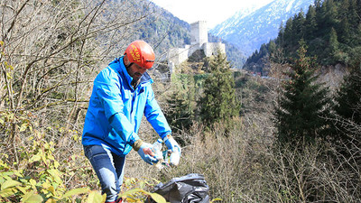 Türkiye'nin 'en görkemli' kalesinde kirlilik
