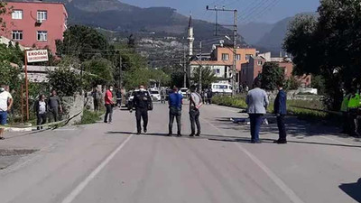 Yüksek sesle konuşma tartışması dehşete dönüştü: 2 ölü 3 yaralı