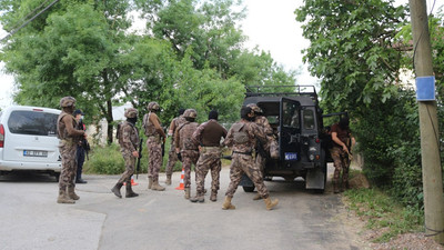 Babasını öldürüp 8 kişiyi yaralayan şahıs etkisiz hale getirildi