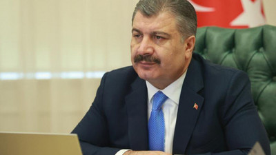 Bakan Koca'dan Beşiktaş taraftarına uyarı: Sevinçleri paylaşırken riskten uzak duralım