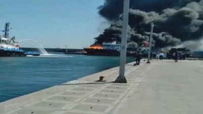 Beylikdüzü Su Ürünleri Hali'nde büyük yangın