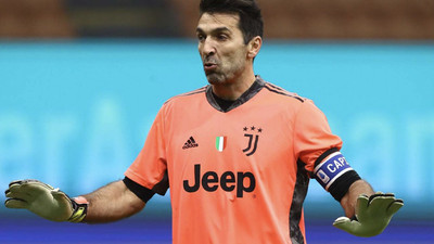 Bir devir sona eriyor: Gianluigi Buffon veda ediyor