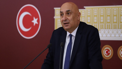 CHP'li Özkoç'tan Soylu'ya sert tepki: Siyasetin saygın isimlerinden bahsederken ağzını yıka