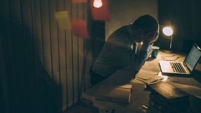 Dünya Sağlık Örgütü: Uzun çalışma saatleri öldürüyor