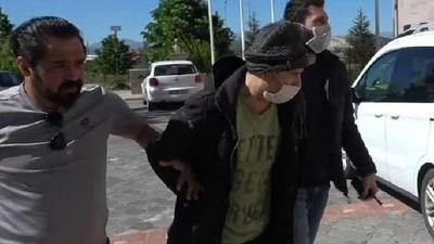 Ekmeği geç getirdin tartışmasıyla anne ve babasını öldürdü