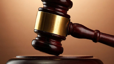 Eski sevgilisinin fotoğrafını saklayana tazminat şoku