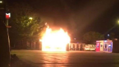 İBB'nin Halk Ekmek büfesine saldırı: Yaktılar