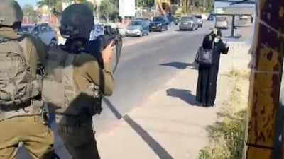 İsrail askerlerinin vurduğu Filistinli kadın hayatını kaybetti