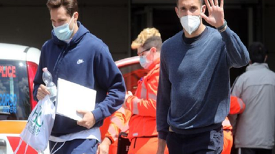 İtalya'da futbolcular aşılanmaya başladı