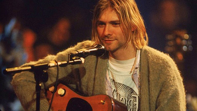 Kurt Cobain'in saçları, 14 bin dolara satıldı