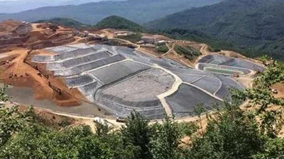 Siyanürlü maden ocağının altında meydana gelen deprem, endişe yarattı