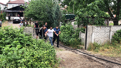 Tartıştığı eşinin kıyafetlerini ateşe verince evi yaktı