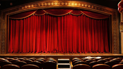 Tiyatrocular isyan ediyor: Destek verilmeli