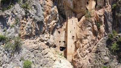 ‘Torosların Sümelası’ Sin Manastırı keşfedilmeyi bekliyor