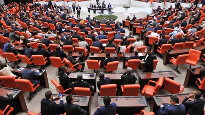 AKP'den ilginç yasa teklifi: Yasalardan muaf tutulacak