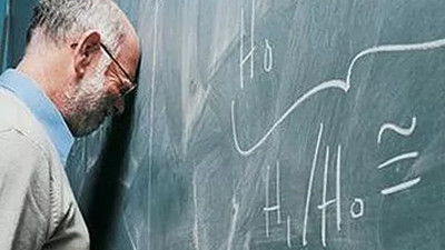 AKP'li üst düzey yöneticiler 4-5 maaş alırken emekli öğretmenlerin ikinci maaşına yasak...