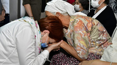 Akşener'den şehidin ailesine ziyaret