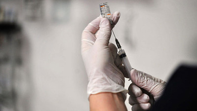 Alerjisi olanlar koronavirüs aşısı olurken dikkat!