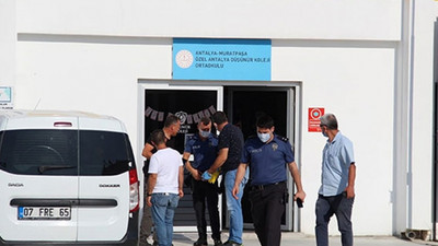 Avukat ortağını 'Bizi iyi savunmadın' diyerek tabancayla yaraladı