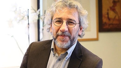 Can Dündar için kırmızı bülten çıkartıldı