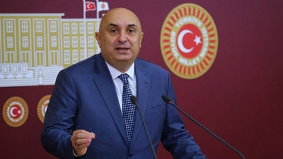 CHP'li Özkoç: Eğer Türkiye'de bir tank üretilecekse bunu yerli sermaye ile yapacaksınız